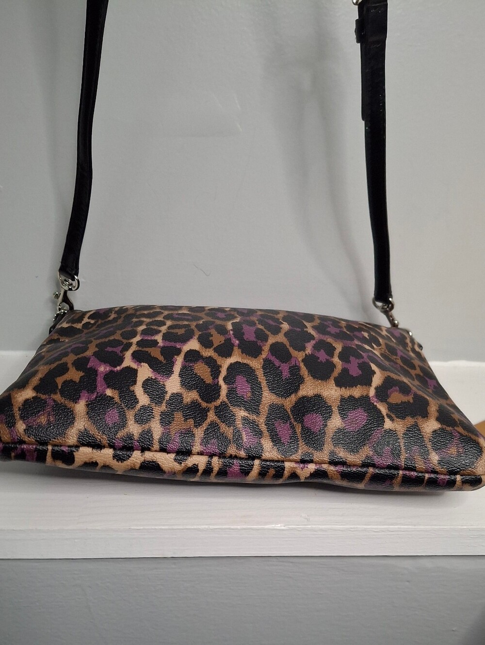 Coach Poppy Ocelot Purple Black Leopard Print Crossbody Bag EUC - Picture 3 of 7